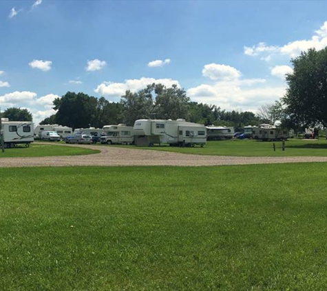 Martin's Camping Ground - Joliet, IL