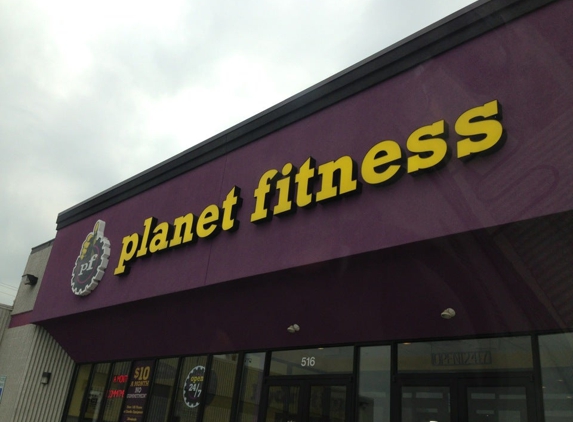 Planet Fitness - Clarksville, IN