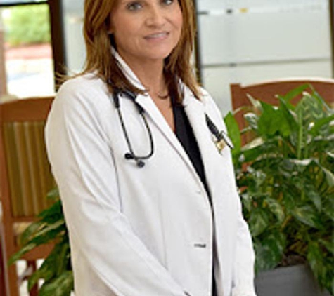 Leslie Ward, MD - Hot Springs, AR