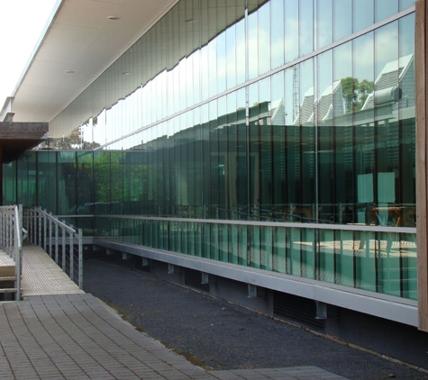 VIVID Glass Windows And Doors - Hamilton, VIC