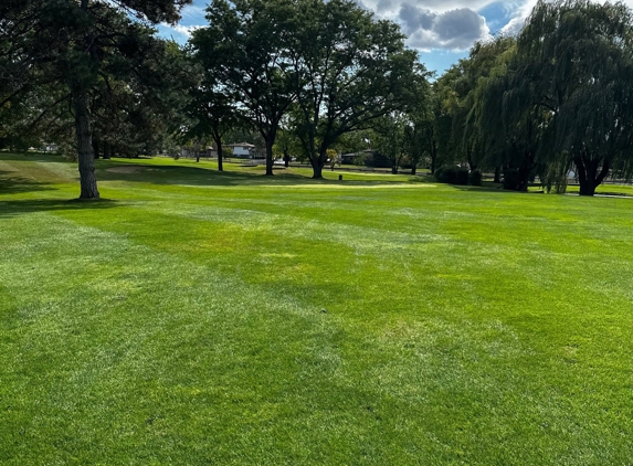 Apple Orchard Golf Course - Bartlett, IL