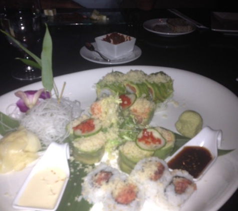 Insignia Prime Steak & Sushi - Smithtown, NY