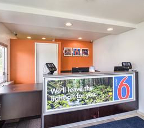 Motel 6 - Everett, WA