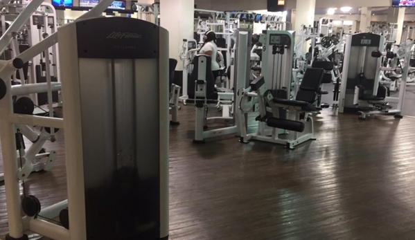 Fitness 19 - Chicago, IL