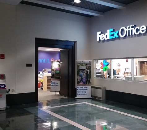 FedEx Office Print & Ship Center - Boston, MA