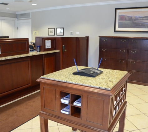 Clarendon Hills Bank - Clarendon Hills, IL