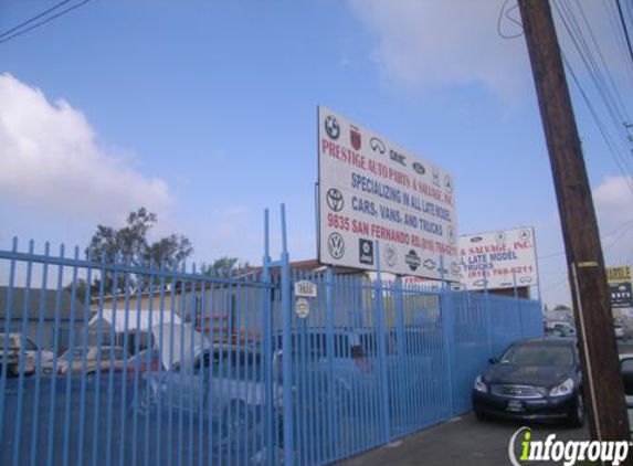 Savon Auto Parts & Salvage - Pacoima, CA