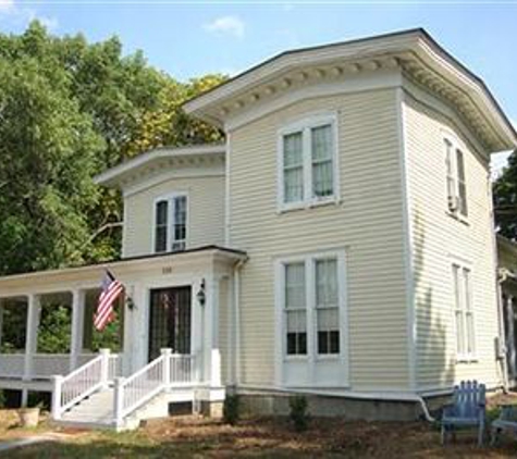 Finger Lakes Bed & Breakfast - Penn Yan, NY