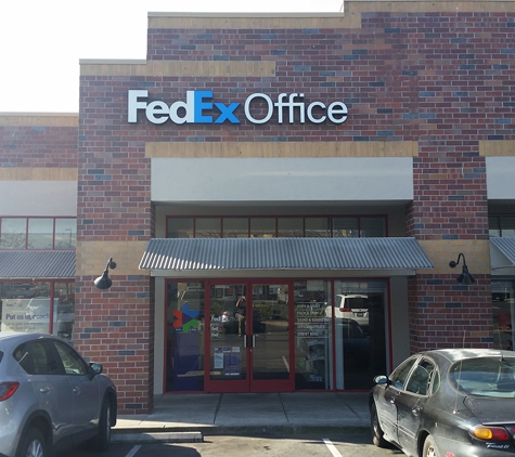 FedEx Office Print & Ship Center - Oakland, CA