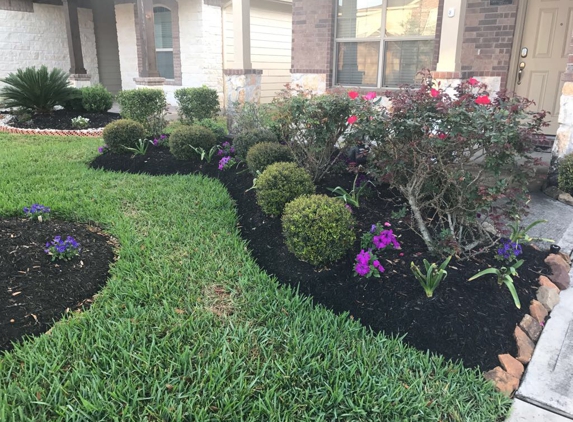 Marvin Arias Lawn Service - Houston, TX