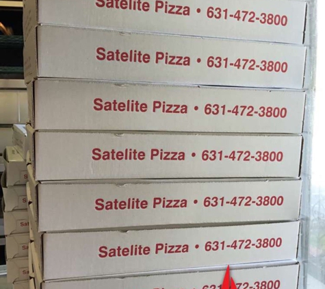 Satellite Pizza - Bayport, NY