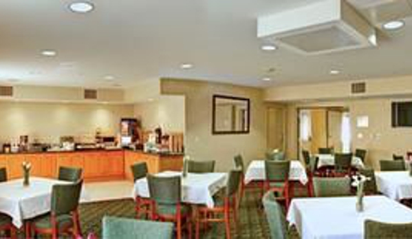 Best Western Plus Media Center Inn & Suites - Burbank, CA