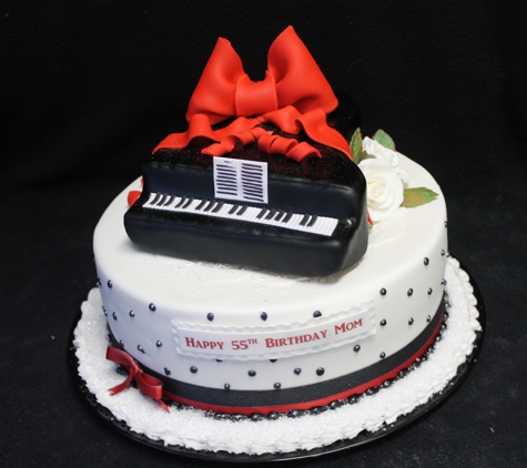 Cakes By Design Edible Art - North Andover, MA