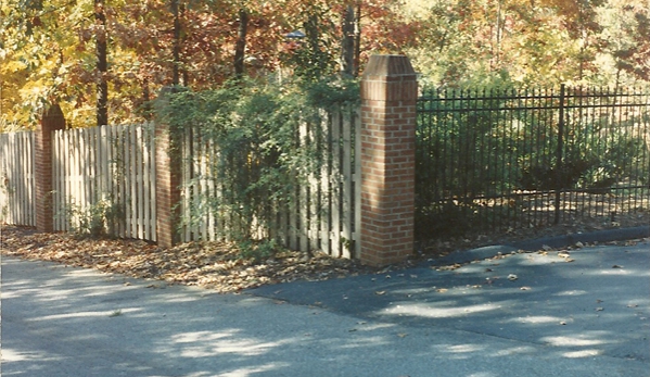 J & R Fence Co - Marietta, SC