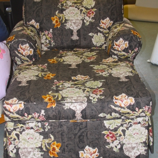 Lisa Davis Upholstery - San Diego, CA