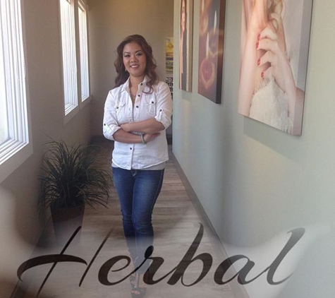 Herbal Nail Bar - Fort Myers, FL