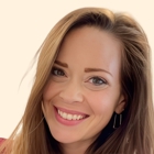 Sara Evans, Counselor