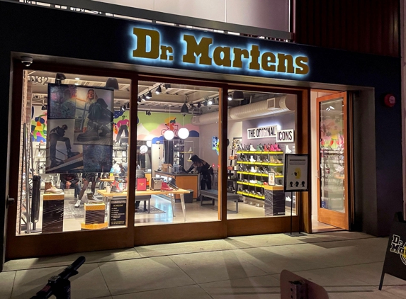 Dr. Martens Abbot Kinney - Venice, CA