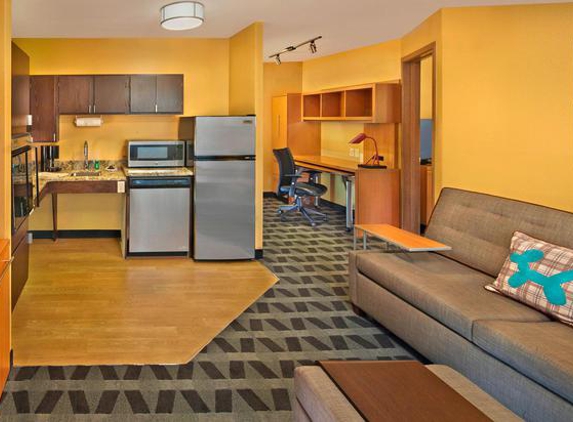 TownePlace Suites - Tewksbury, MA