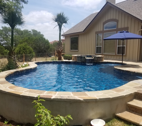 Canyon Creek Pools Inc - Boerne, TX