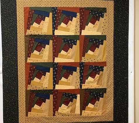 Scrappy Rooster Quilt Shop - Kingsland, GA