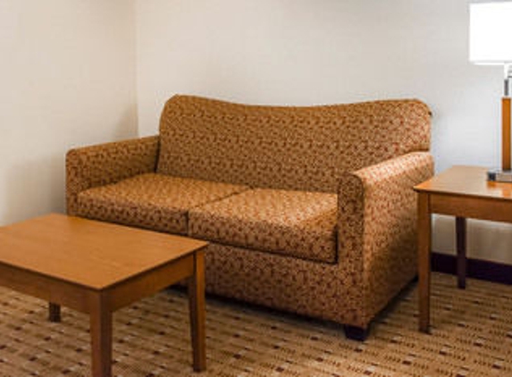 Comfort Inn & Suites - Franklin, KY