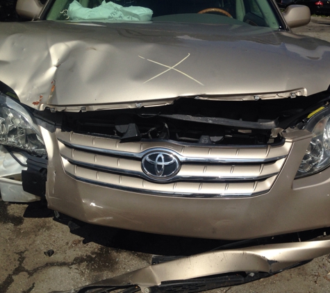 Top Dollar Cash for Junk Cars Atlanta - Atlanta, GA. Wrecked Toyota Camry