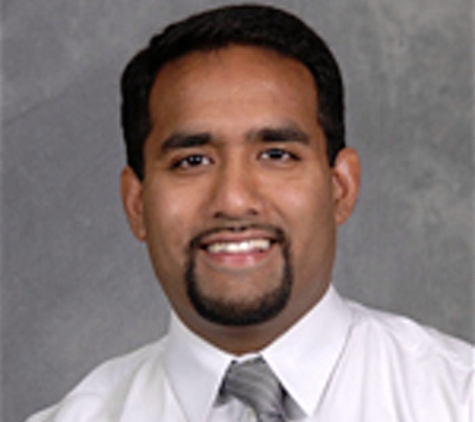 Sharif Zubair, MD - Geneva, IL