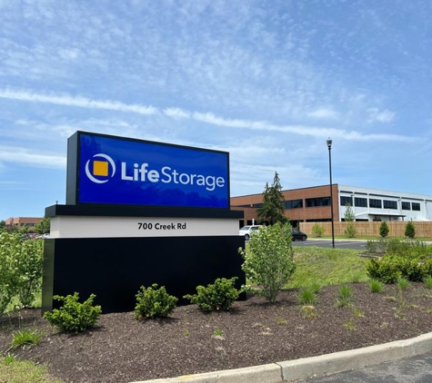 Life Storage - Delanco - Delanco, NJ