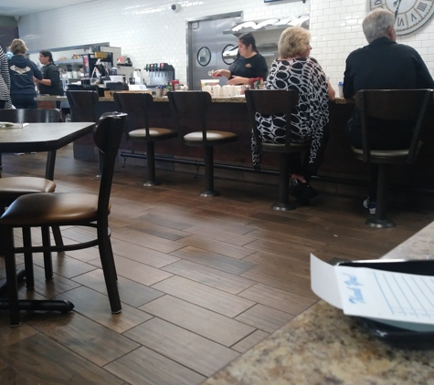 Carolyn's Cafe - Redlands, CA