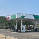 Sinclair Gas Station - Convenience Stores