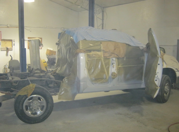 M-57 Auto Body & Frame Repair - Sheridan, MI