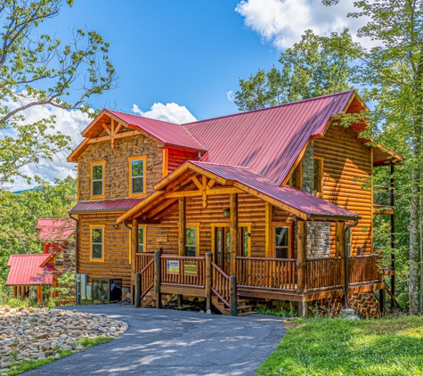 American Patriot Getaways - Pigeon Forge, TN