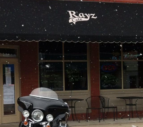 Rayz Cafe - Genoa, OH