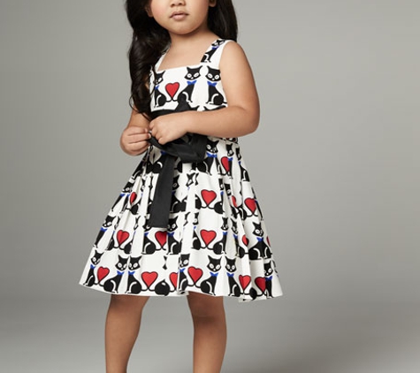 Children's Collections - Bellaire, TX. Helena: Specialty apparel worth consigning. In the Industry since 1989.