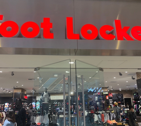 Foot Locker - Los Angeles, CA