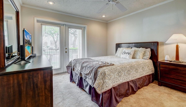 Peppertree Apartment Homes - Lafayette, LA