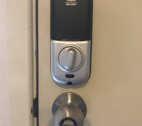 South Coast Lock & Key - Fairy Meadow, NSW. Lockwood Electronic Lock Installation - Back