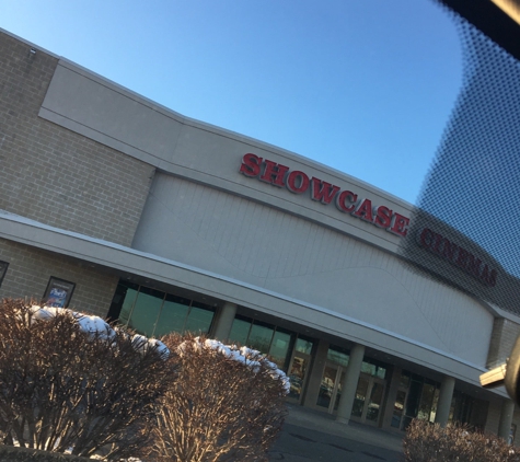 Showcase Cinemas Seekonk - Seekonk, MA