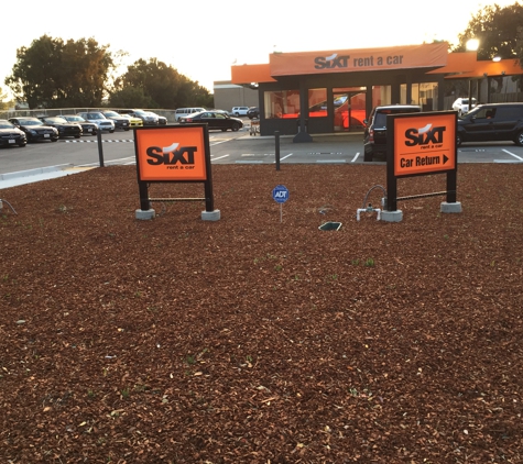 SIXT Rent a Car Aventura/North Miami - North Miami, FL