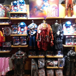 Disney Store - Elmhurst, NY