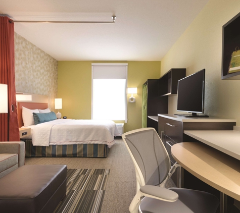 Home2 Suites by Hilton Cleveland Independence - Independence, OH