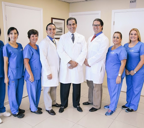 Otero Dental Centers of Lejeune - Miami, FL