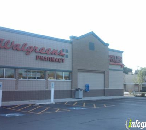 Walgreens - Broadview, IL