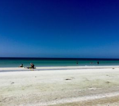 Island House Beach Resort - Sarasota, FL