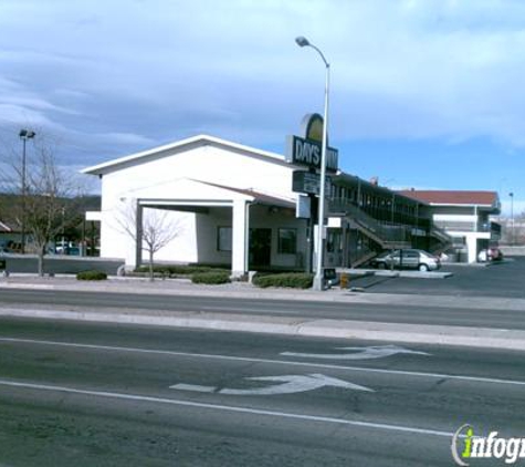 Days Inn - Albuquerque, NM