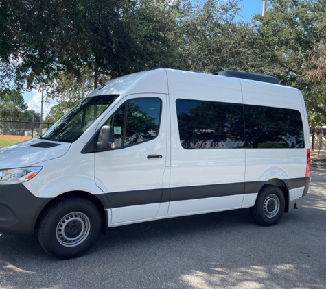 Carl's Van Rentals - Tampa, FL