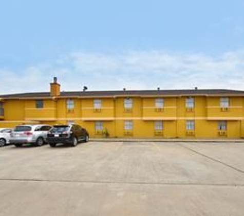 Americas Best Value Inn & Suites Brenham - Brenham, TX