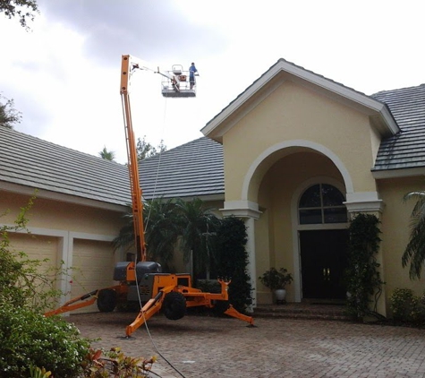 Allied Roof Cleaning - Fort Myers, FL