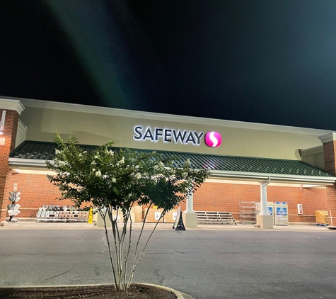 Safeway - La Plata, MD